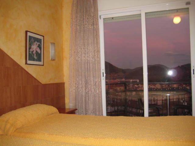Hostal Sant Bernat Олот Стая снимка